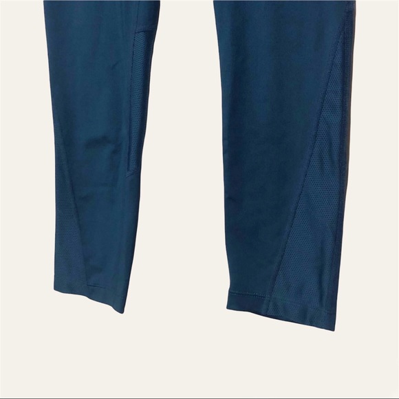 Nike Dri Fit Leggings - Picture 3 of 11